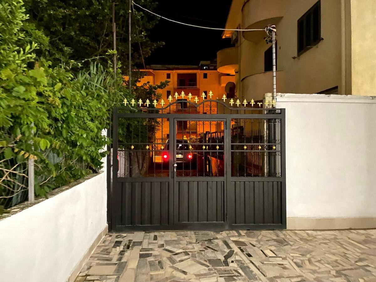 Lumturi Resident Durrës Exterior foto